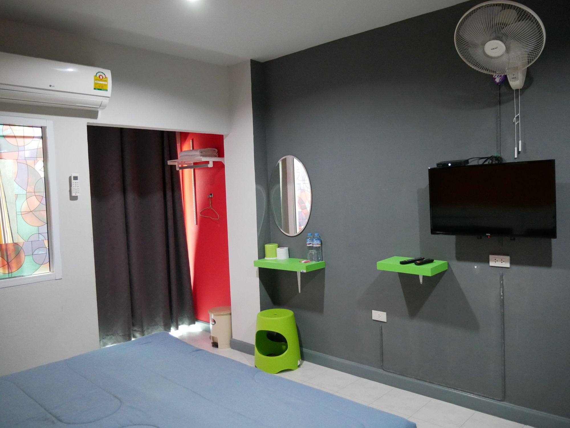 Pk Hotel 부리람 외부 사진
